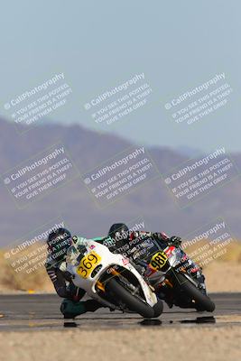 media/Mar-22-2025-CVMA (Sat) [[462c0ffedb]]/Race 13-Amateur Supersport Middleweight/